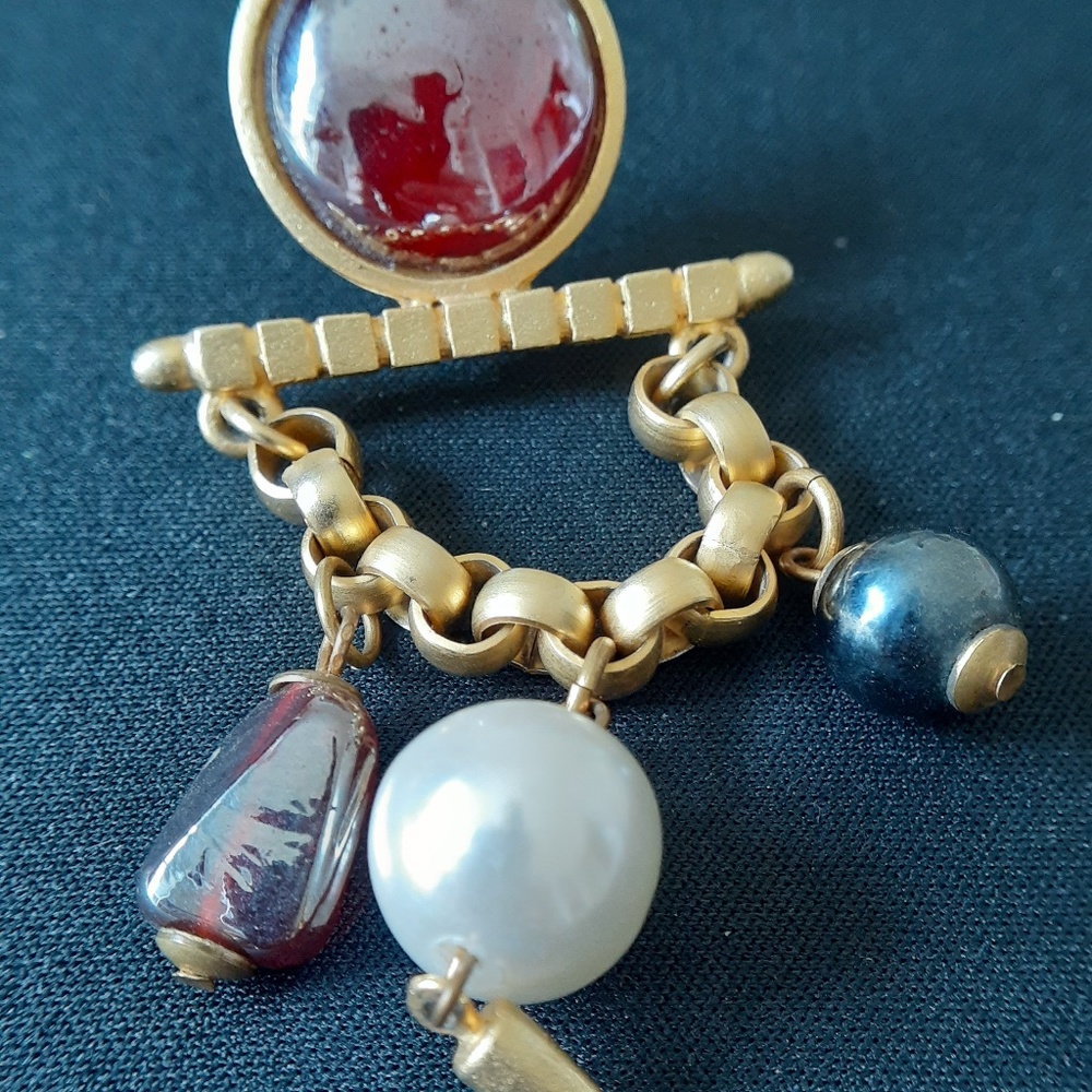 Brushed Goldtone Brooch with Glass Stones and Pearl Accents